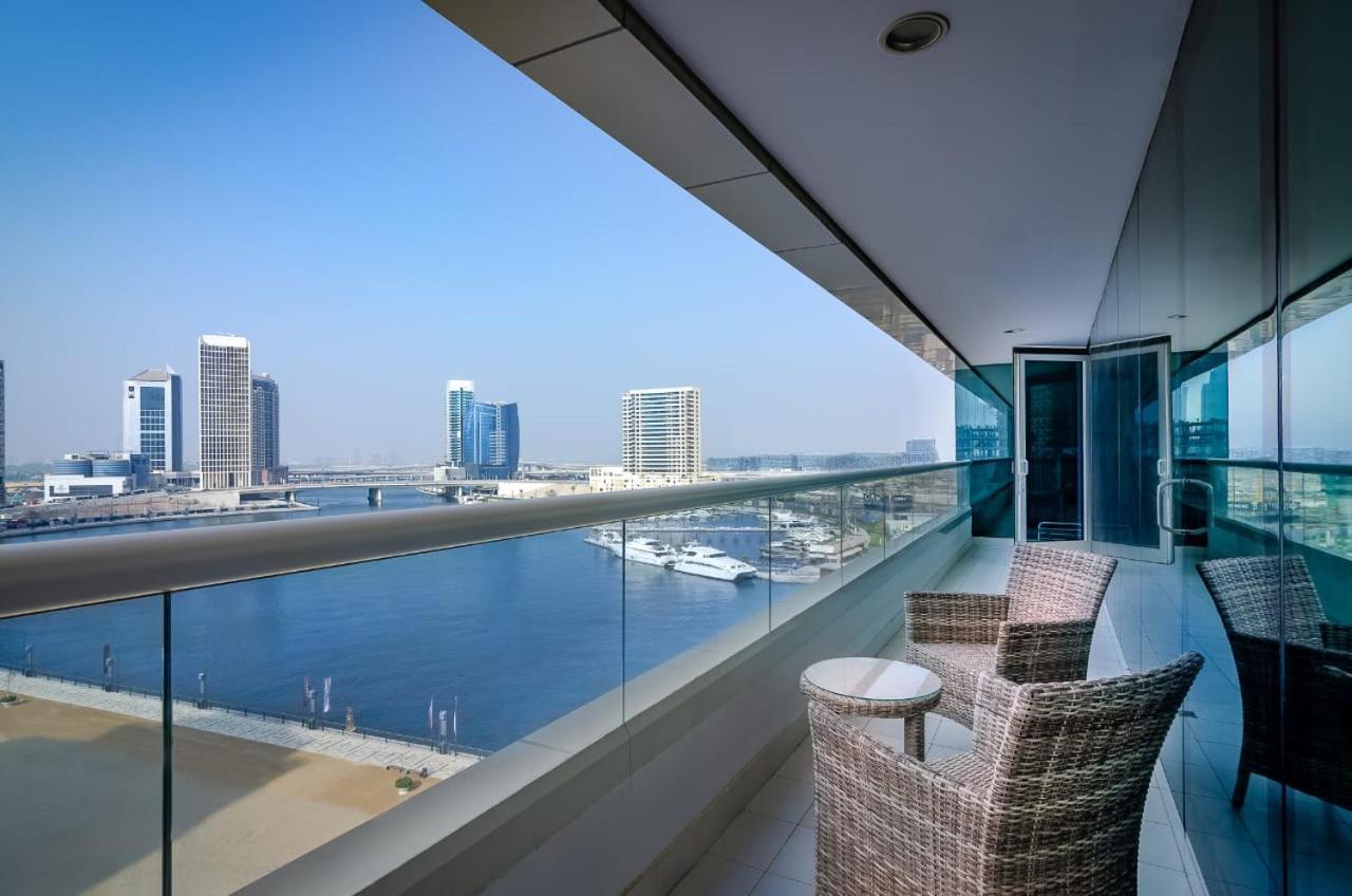 Waterfront Downtown- Damac Maison Canal View Dubaj Exteriér fotografie