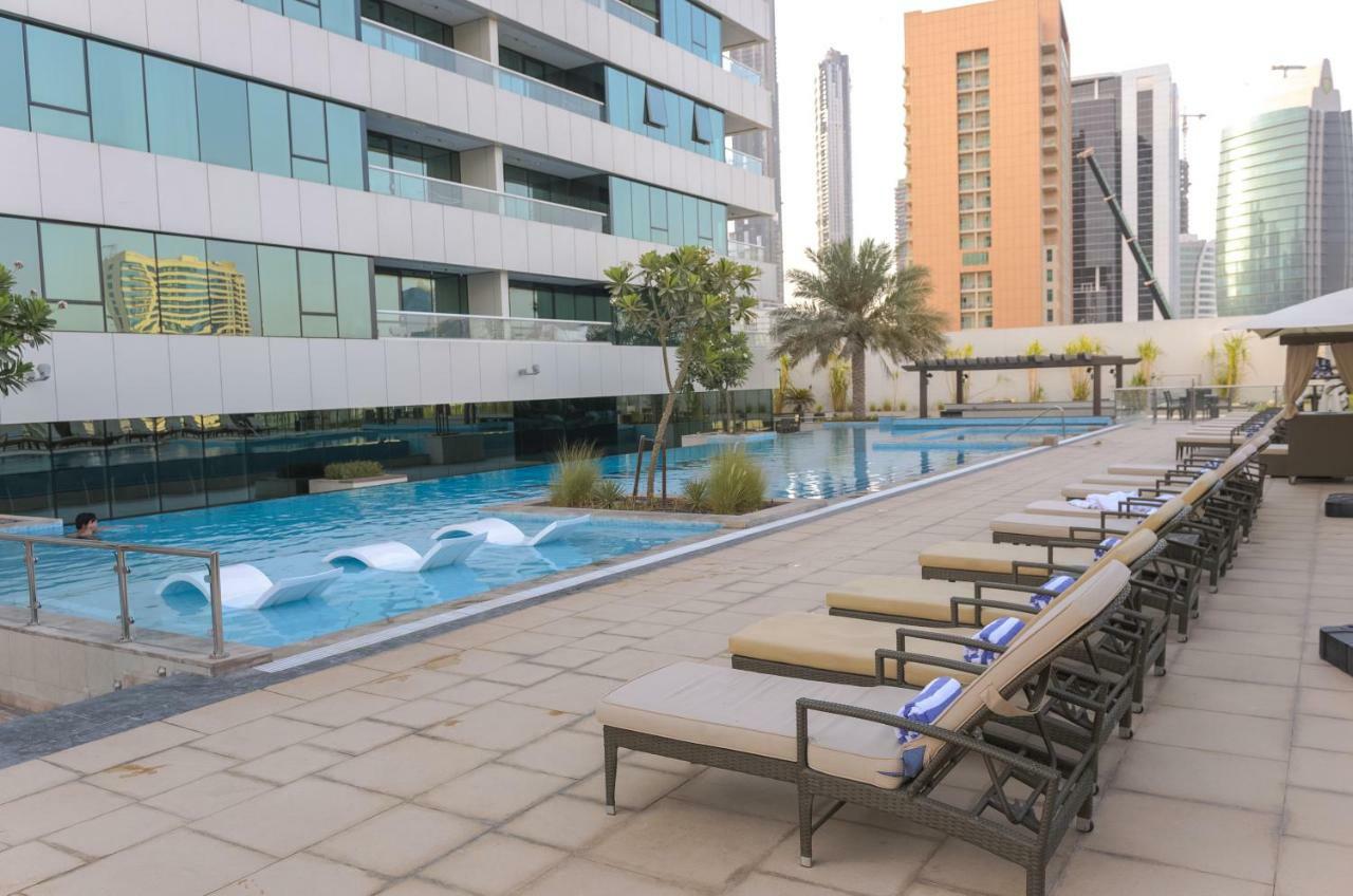 Waterfront Downtown- Damac Maison Canal View Dubaj Exteriér fotografie